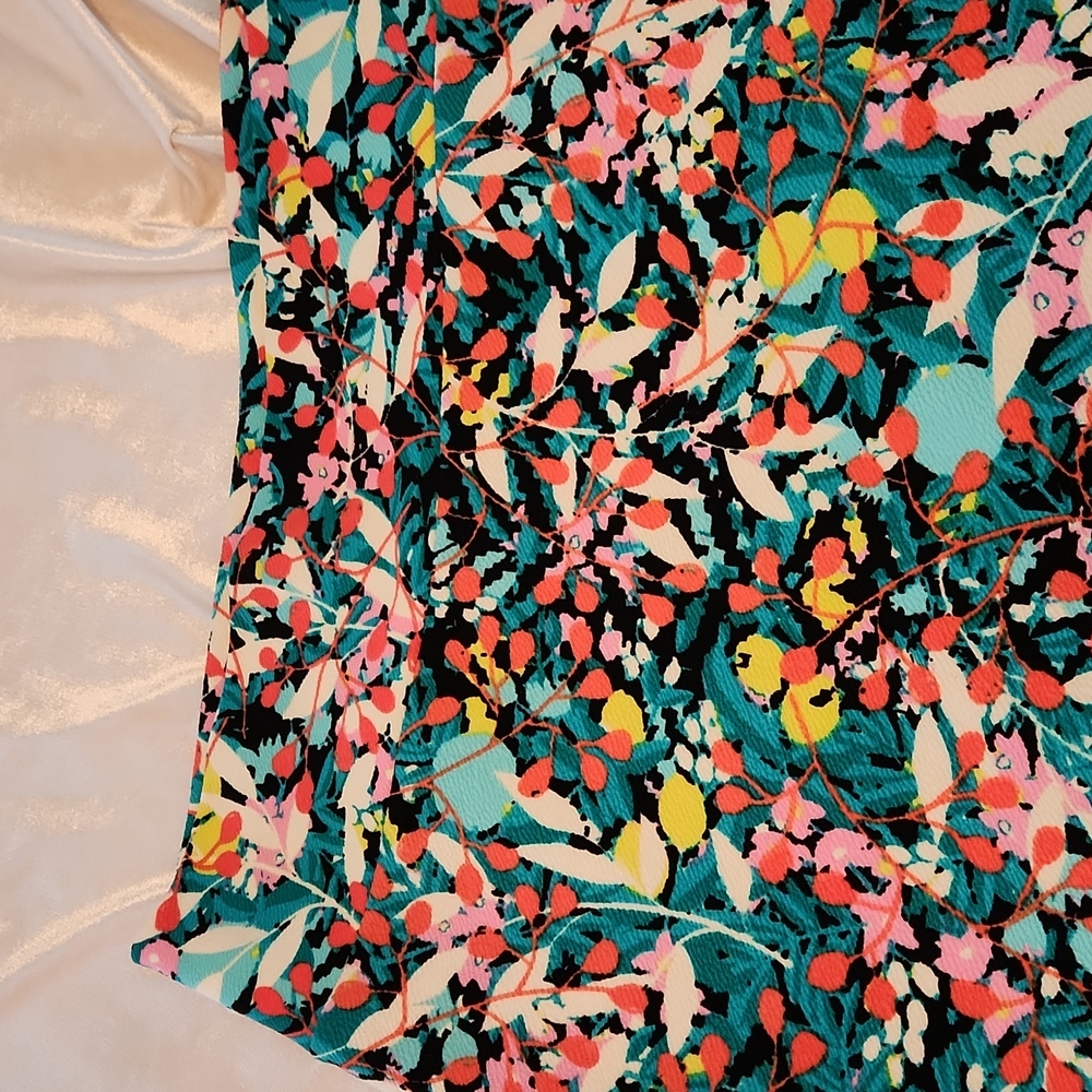 Lularoe Cassie pencil skirt